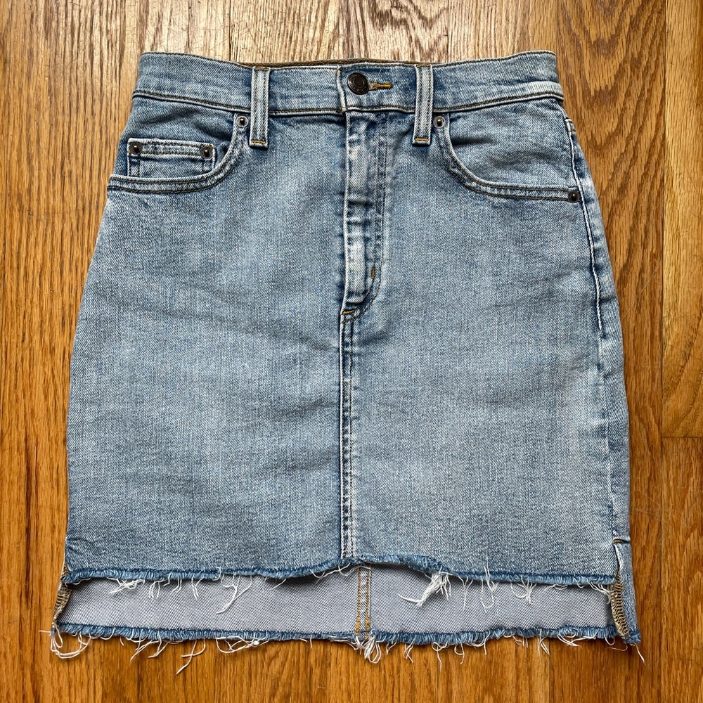 Aritzia Wilfred Free Tanit Denim Mini Skirt